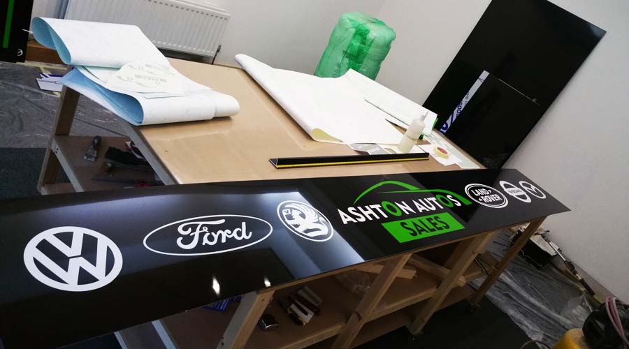 custom printed aluminum signs | Deco Studio