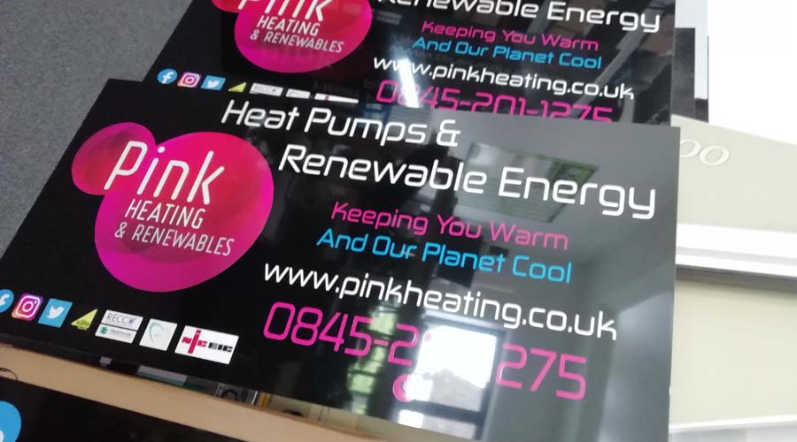 shop fascia's front signage for pink heating | Deco Studio